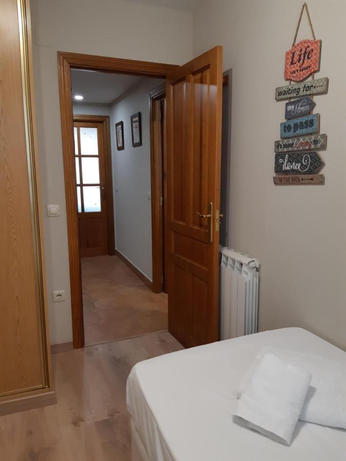 Apartamento Familiar Con Vistas Y Garage La Portiecha Lejlighed Sallent de Gállego Eksteriør billede